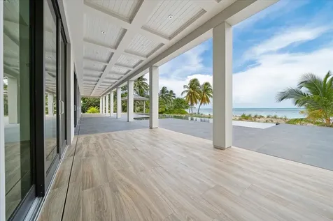 Clifton Bay Drive New Providence Paradise Island BS