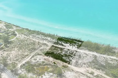 1.12 Acres Waterfront Lot Eleuthera BS