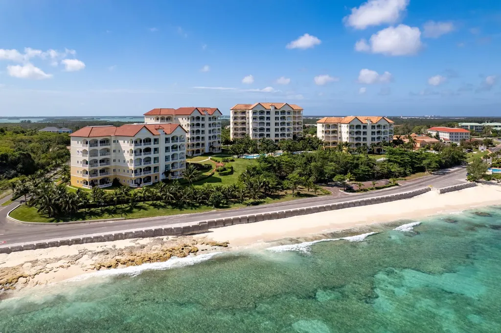 Caves Heights New Providence Paradise Island BS