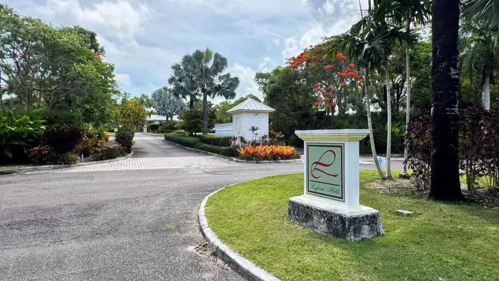 Lyford Hills New Providence Paradise Island BS