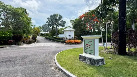 Lyford Hills New Providence Paradise Island BS