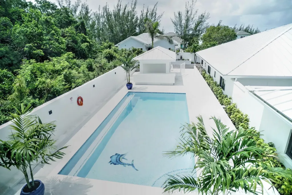 The W At Love Beach New Providence Paradise Island BS