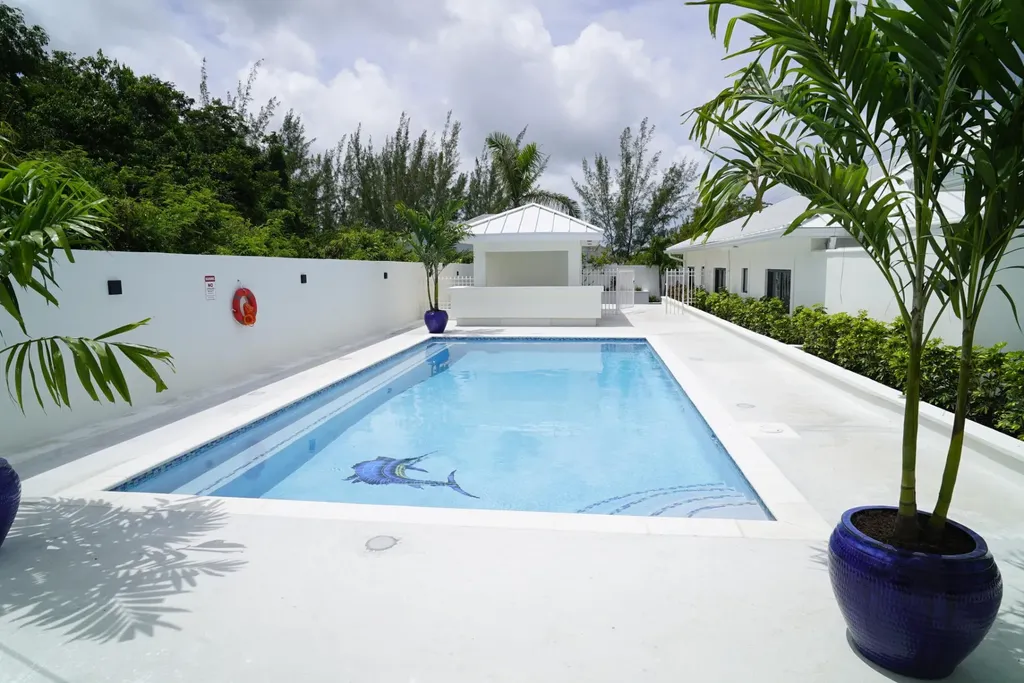The W At Love Beach New Providence Paradise Island BS