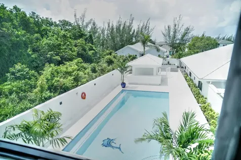 The W At Love Beach New Providence Paradise Island BS