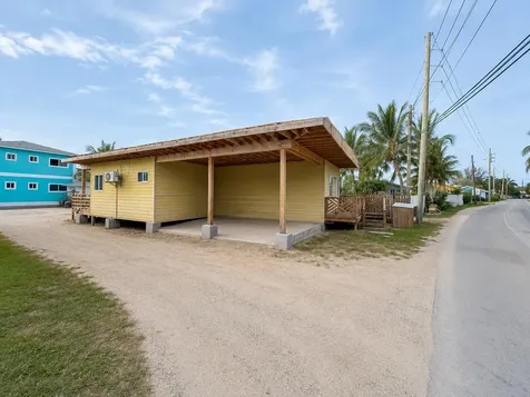 Bailey Town Bimini BS