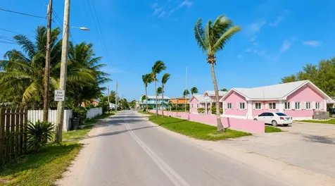 Bailey Town Bimini BS