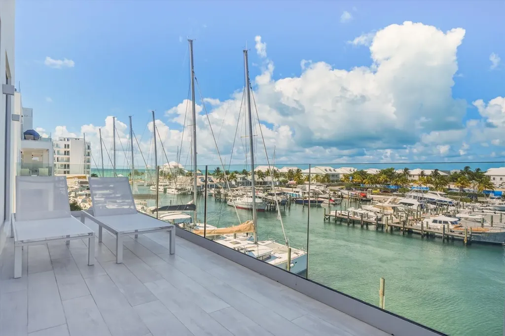 One Marina Palm Cay New Providence Paradise Island BS