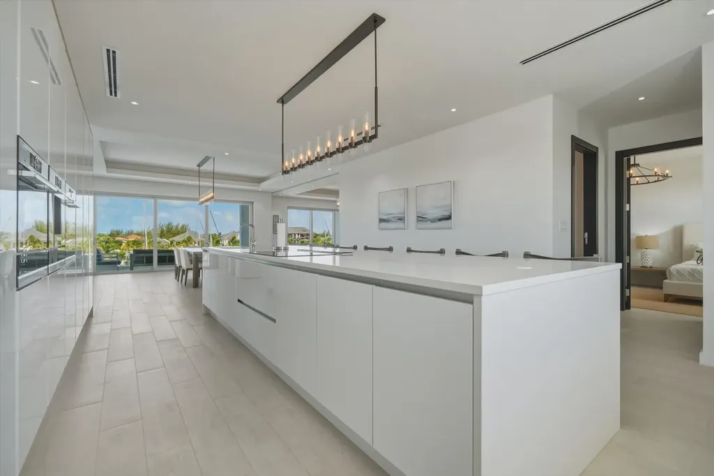 One Marina Palm Cay New Providence Paradise Island BS