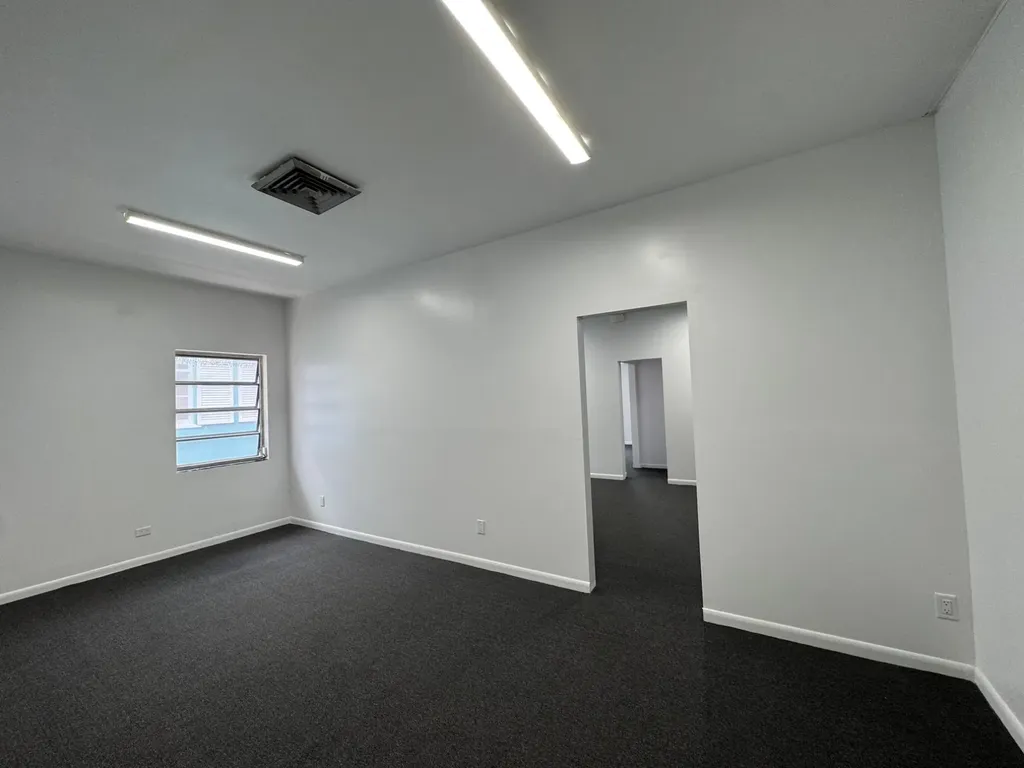 Bayparl Building, Parliament Street New Providence Paradise Island BS