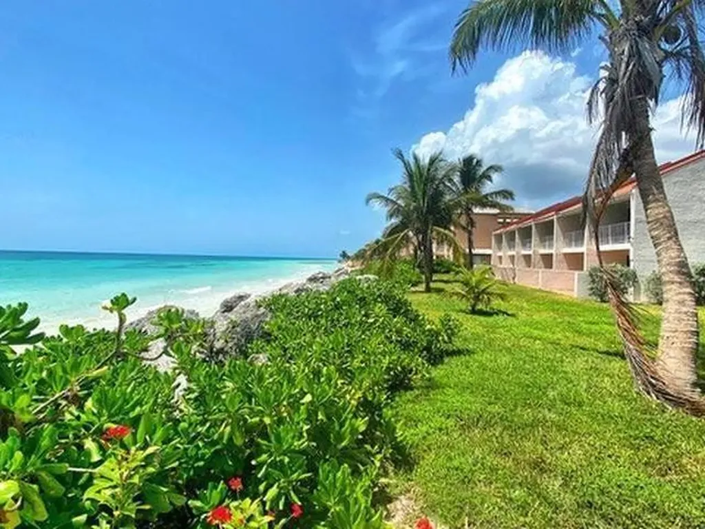 Cannes Village Grand Bahama Freeport BS