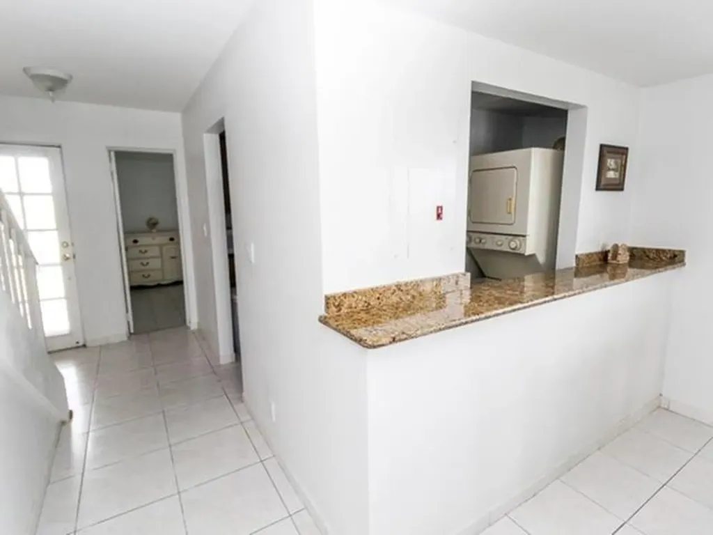 Cannes Village Grand Bahama Freeport BS