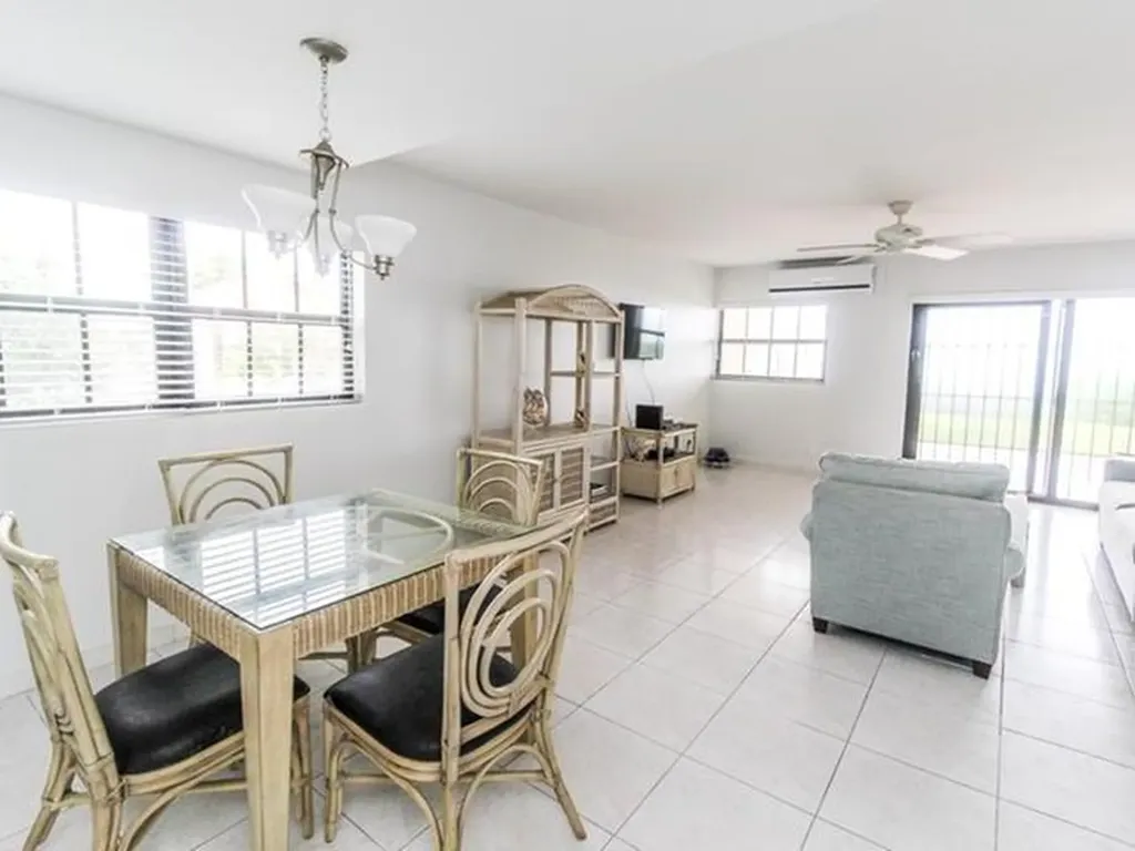 Cannes Village Grand Bahama Freeport BS