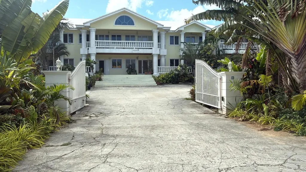 Atlantic Drive New Providence Paradise Island BS