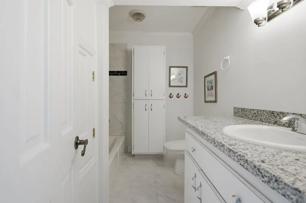 Delaporte Point New Providence Paradise Island BS