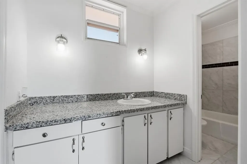 Delaporte Point New Providence Paradise Island BS