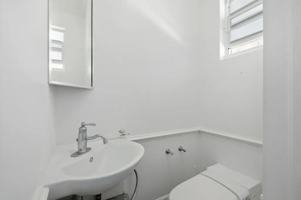 Delaporte Point New Providence Paradise Island BS