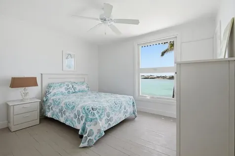 Delaporte Point New Providence Paradise Island BS