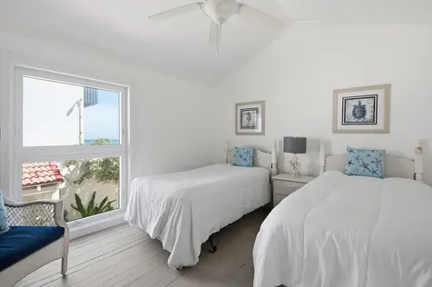 Delaporte Point New Providence Paradise Island BS
