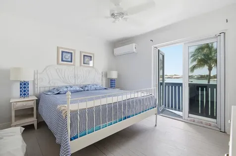 Delaporte Point New Providence Paradise Island BS