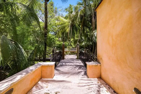 Sandycombe Eleuthera BS