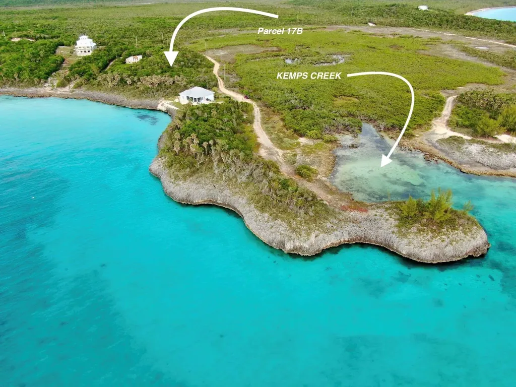 Lot 17b, Ten Bay Eleuthera BS