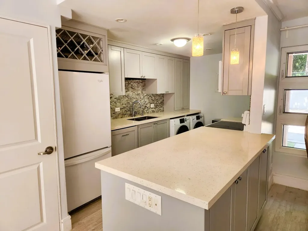 Silver Cay Townhouse New Providence Paradise Island BS