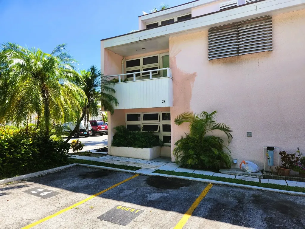 Silver Cay Townhouse New Providence Paradise Island BS