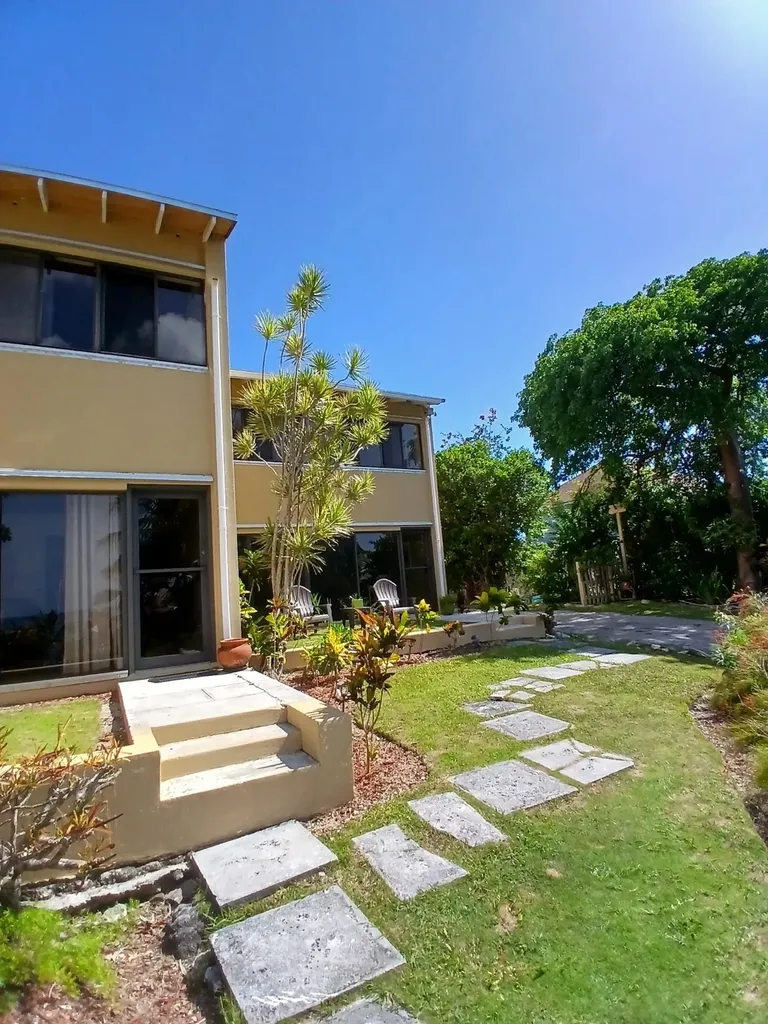 West Bay Street 881 New Providence Paradise Island BS