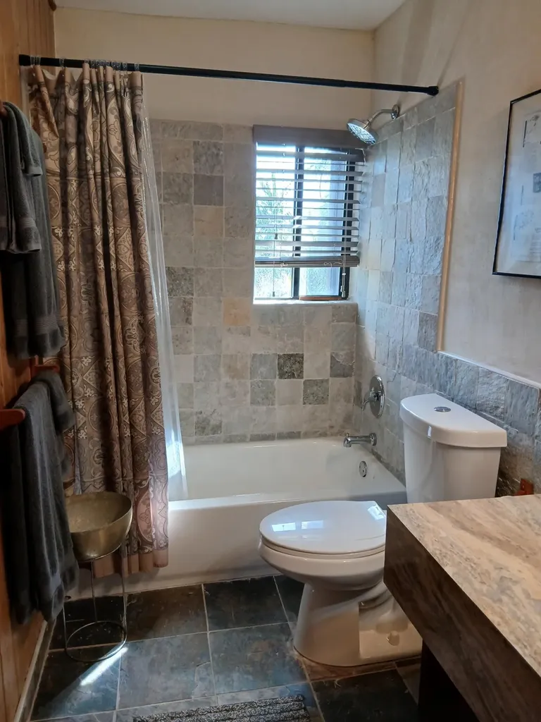West Bay Street 881 New Providence Paradise Island BS