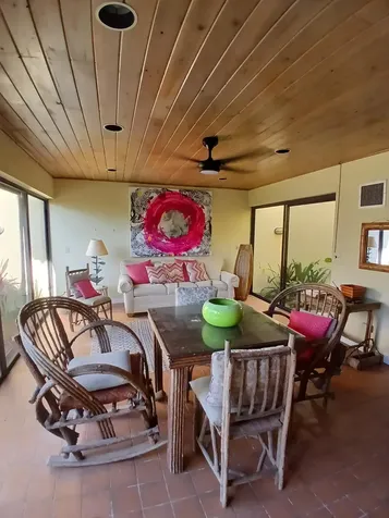 West Bay Street 881 New Providence Paradise Island BS