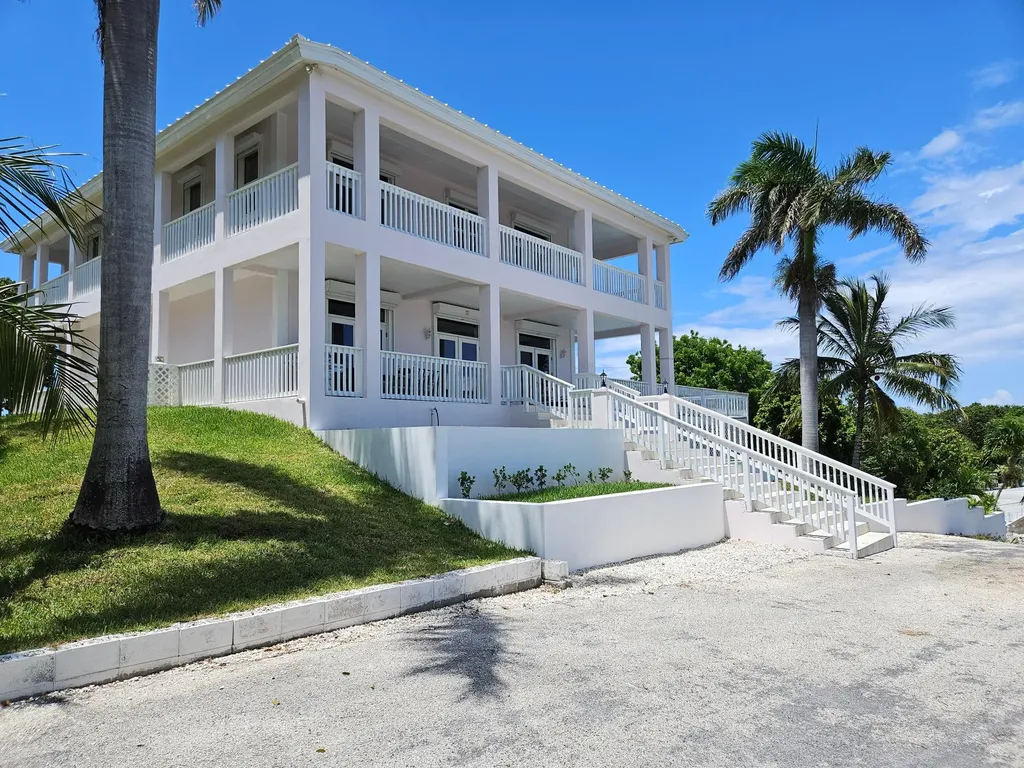 29/30 Sunrise Bay Abaco BS
