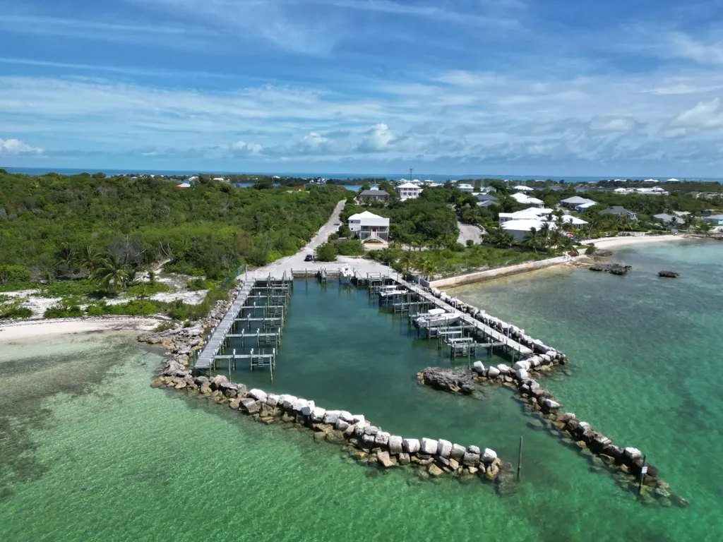 29/30 Sunrise Bay Abaco BS