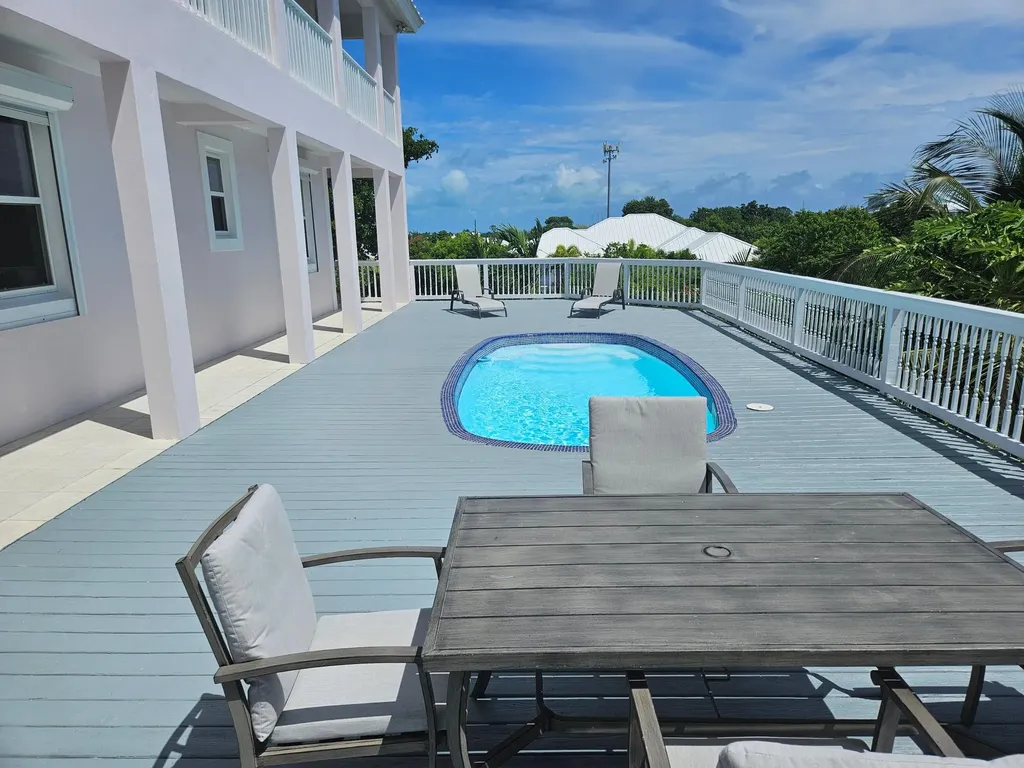 29/30 Sunrise Bay Abaco BS