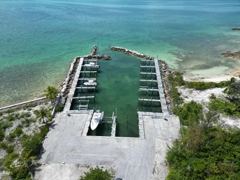 29/30 Sunrise Bay Abaco BS