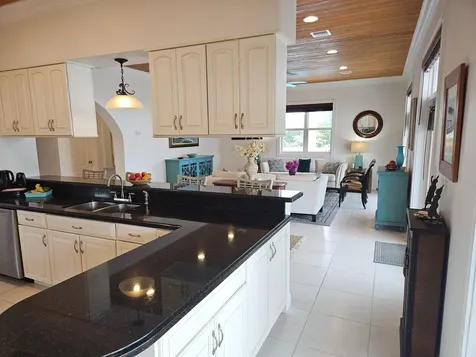29/30 Sunrise Bay Abaco BS