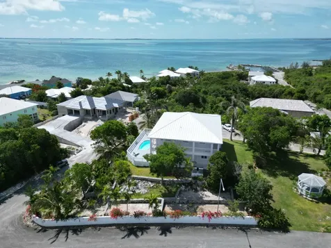 29/30 Sunrise Bay Abaco BS