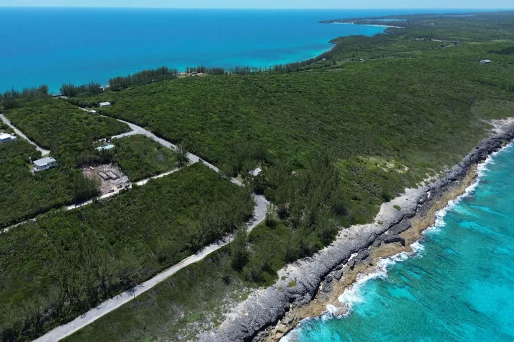 Lot 18, Block 1, Sec A Eleuthera BS