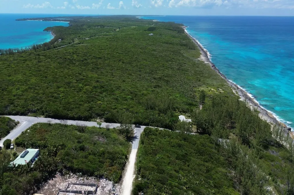Lot 18, Block 1, Sec A Eleuthera BS