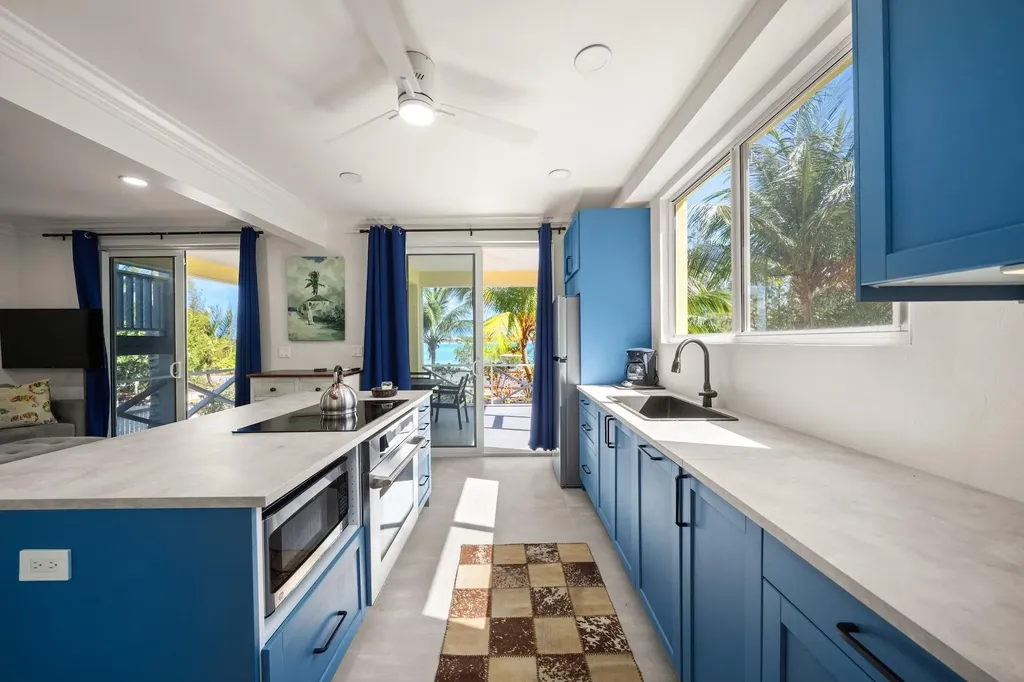 Island Gypsy, Coco Bay Abaco BS