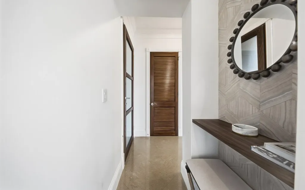 Condo Palm Shores New Providence Paradise Island BS