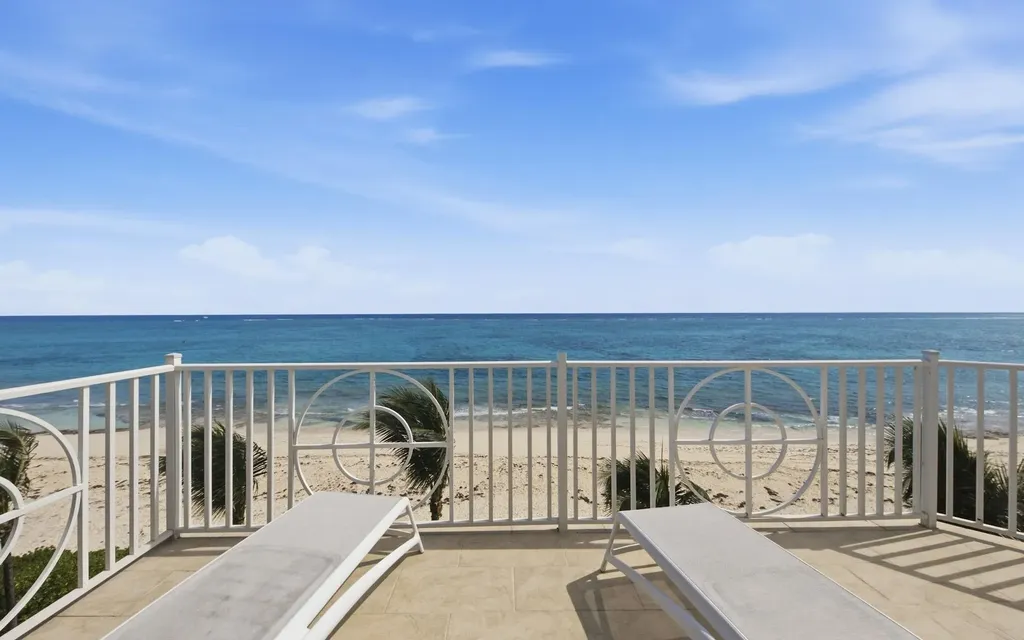 Condo Palm Shores New Providence Paradise Island BS