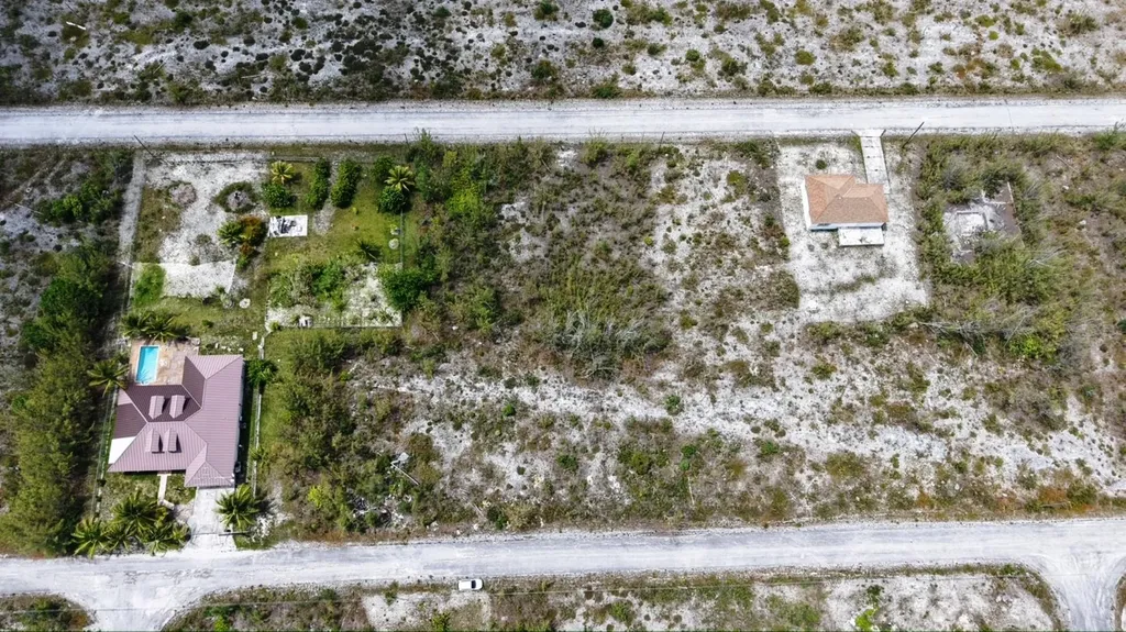 Lot 20, Block 16, Derby Grand Bahama Freeport BS