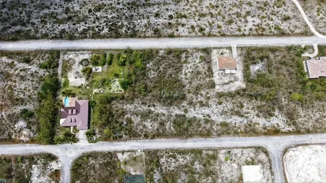 Lot 20, Block 16, Derby Grand Bahama Freeport BS