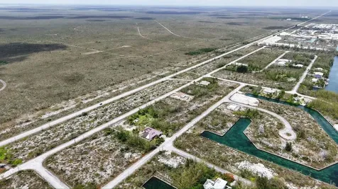 Lot 20, Block 16, Derby Grand Bahama Freeport BS