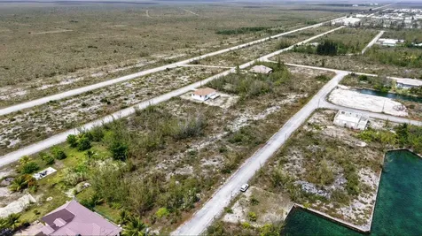 Lot 20, Block 16, Derby Grand Bahama Freeport BS