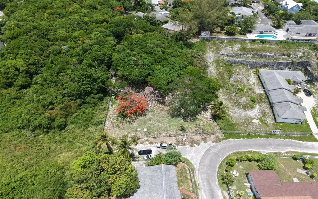 Lot 118, Monastery Park New Providence Paradise Island BS