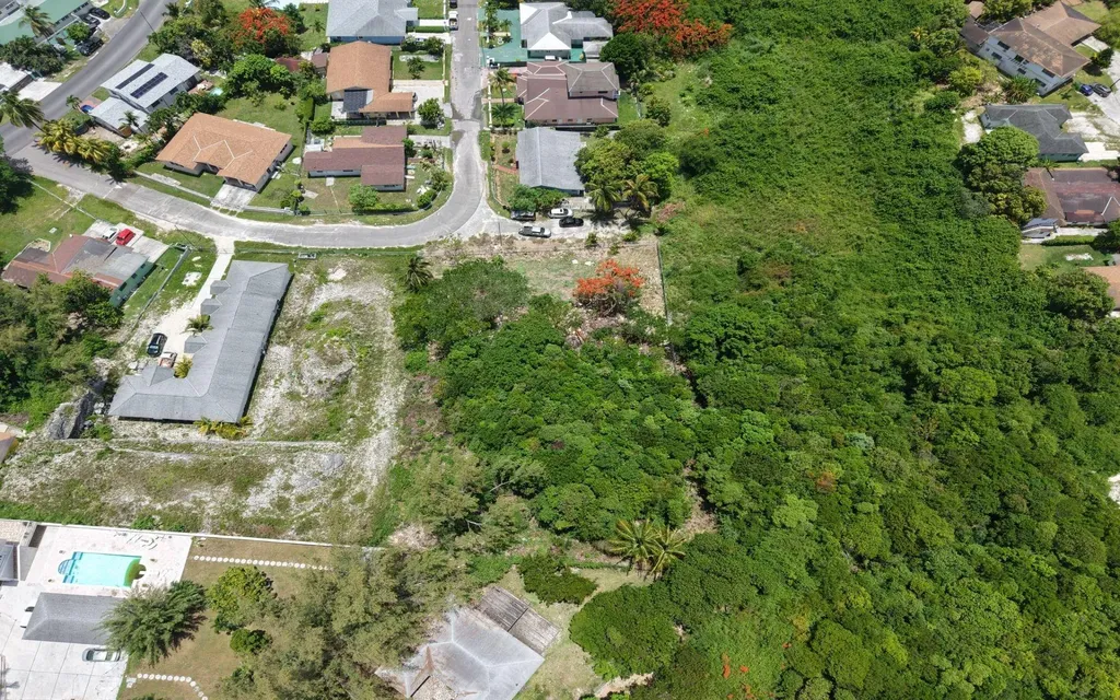 Lot 118, Monastery Park New Providence Paradise Island BS