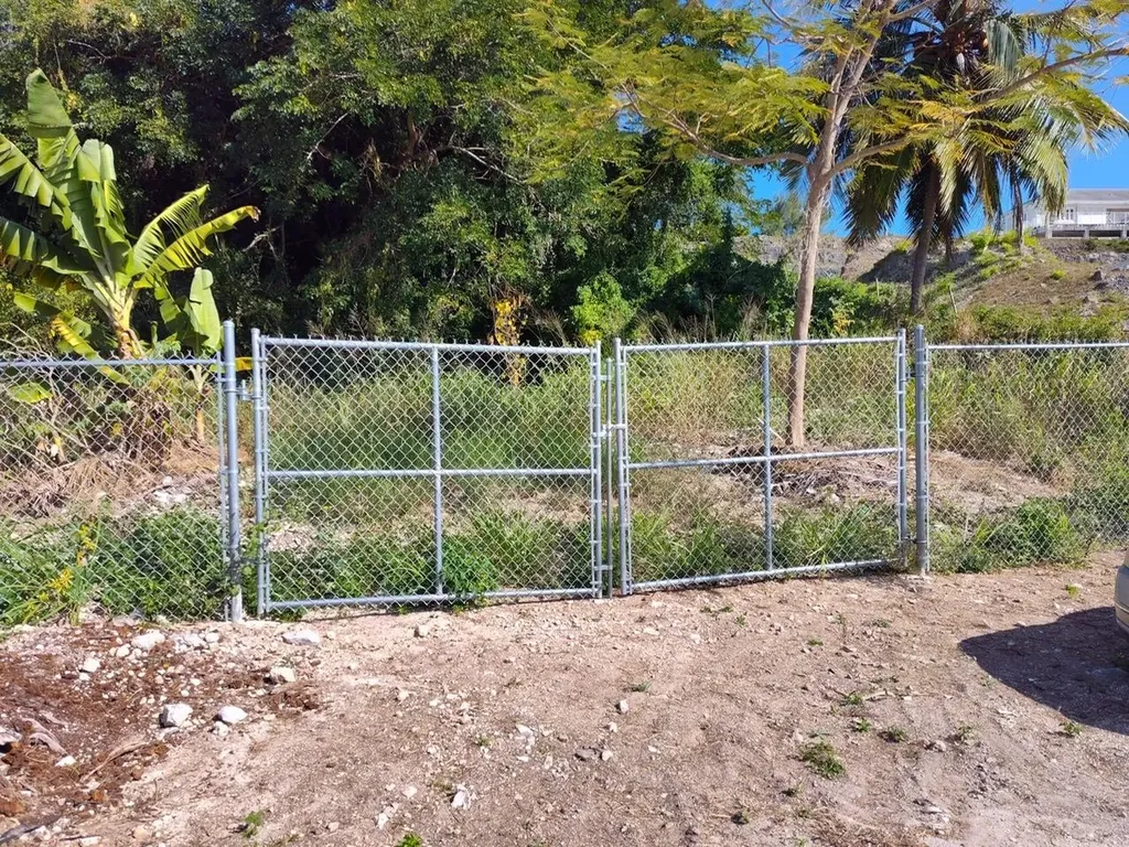 Lot 118, Monastery Park New Providence Paradise Island BS