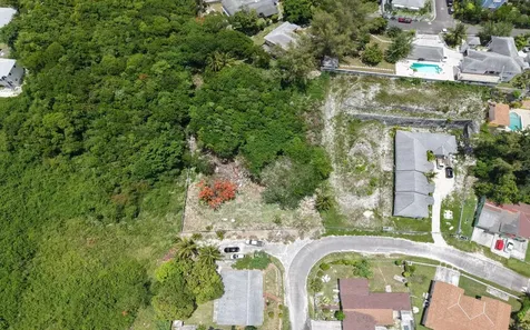 Lot 118, Monastery Park New Providence Paradise Island BS