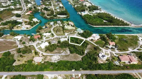 Lot 190, St Andrews Drive Grand Bahama Freeport BS